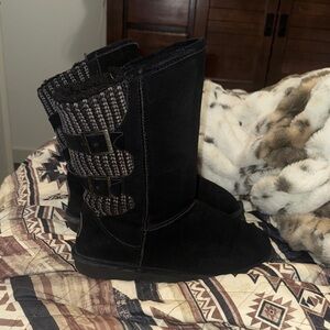 Black Bearpaw fuzzy boots